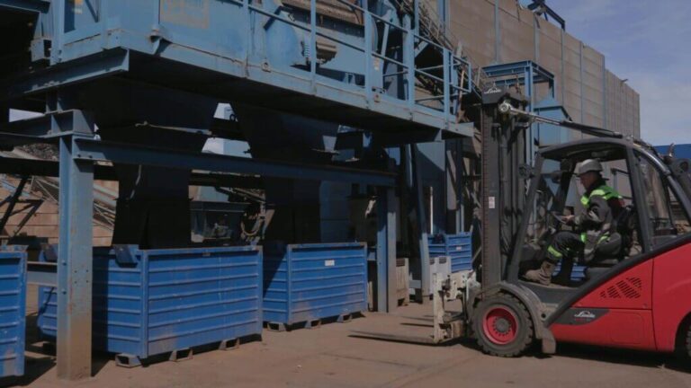 Vacature riwald recycling heftruck machine operator